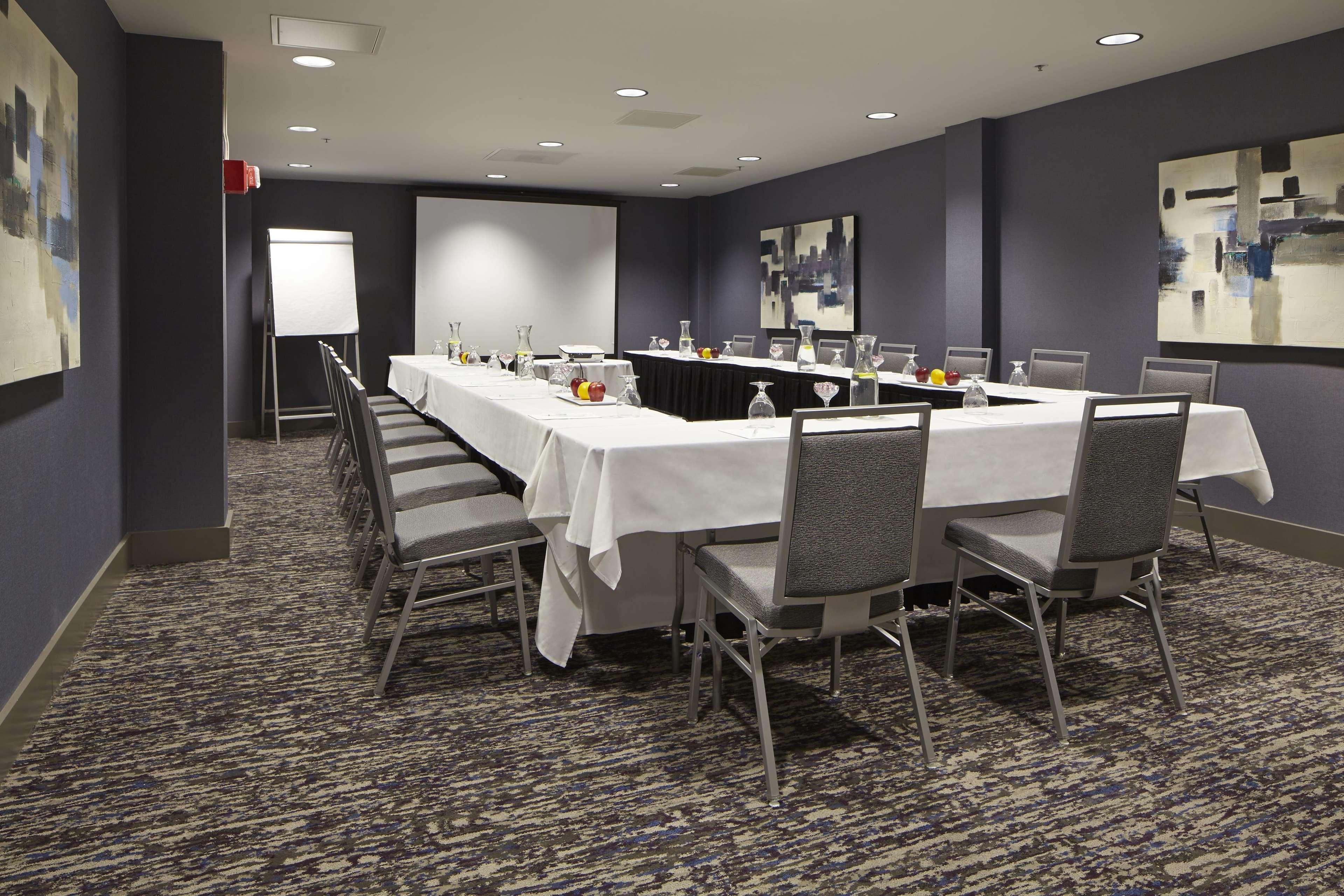 Embassy Suites By Hilton Atlanta Galleria Смирна Екстериор снимка