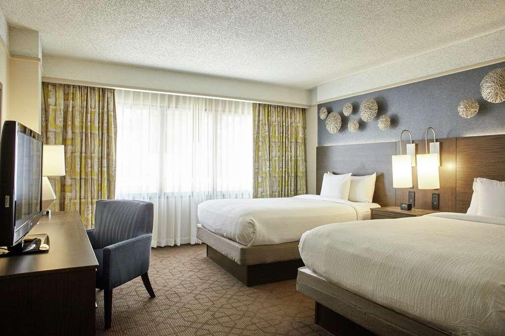 Embassy Suites By Hilton Atlanta Galleria Смирна Стая снимка