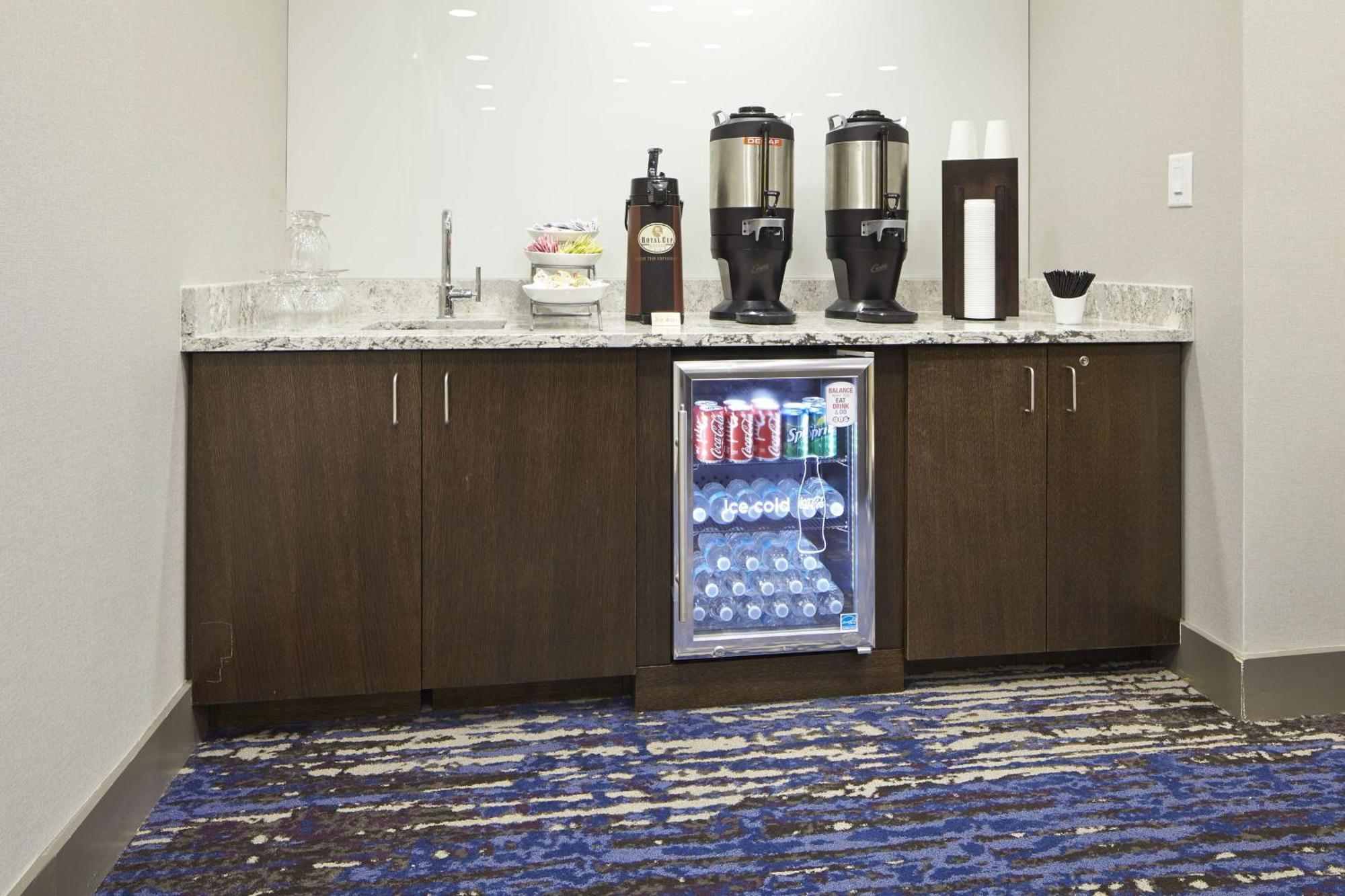 Embassy Suites By Hilton Atlanta Galleria Смирна Екстериор снимка