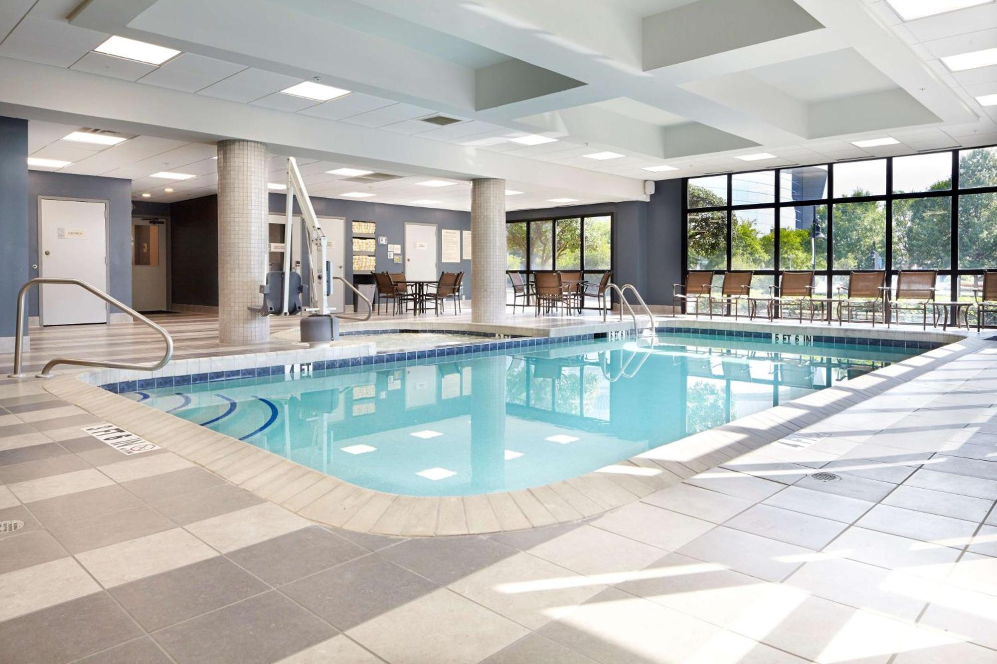 Embassy Suites By Hilton Atlanta Galleria Смирна Екстериор снимка