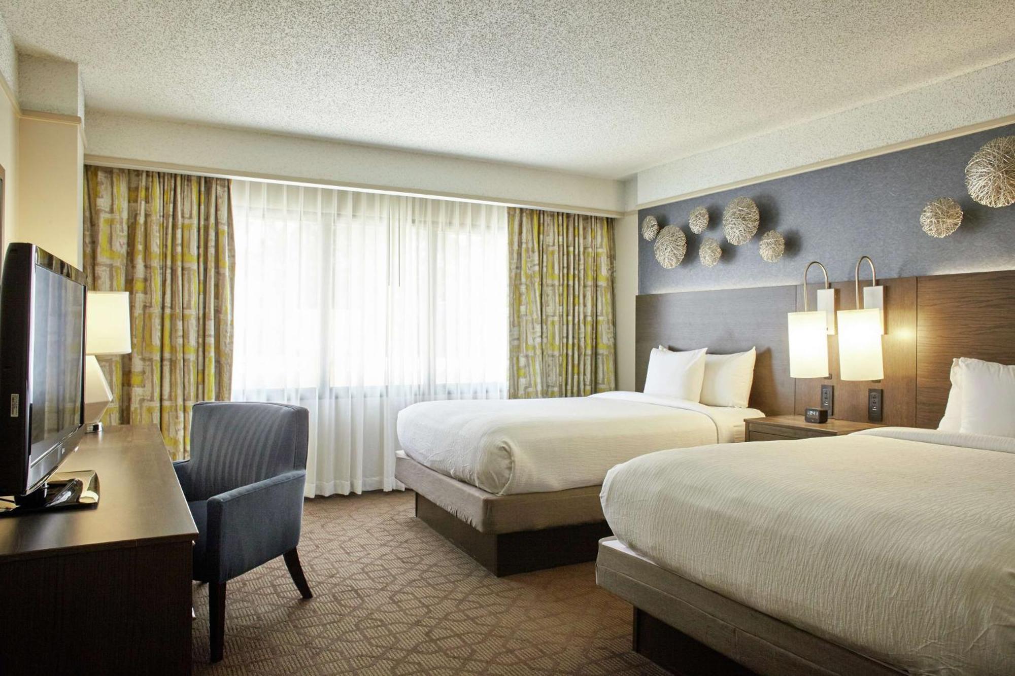Embassy Suites By Hilton Atlanta Galleria Смирна Екстериор снимка